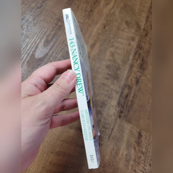 BOGO Nancy Drew #143 Mystery on Maui paperback - Picture 5 of 6